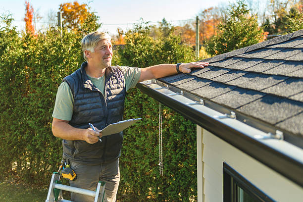 Professional Roofing technician working in Bayside, WI